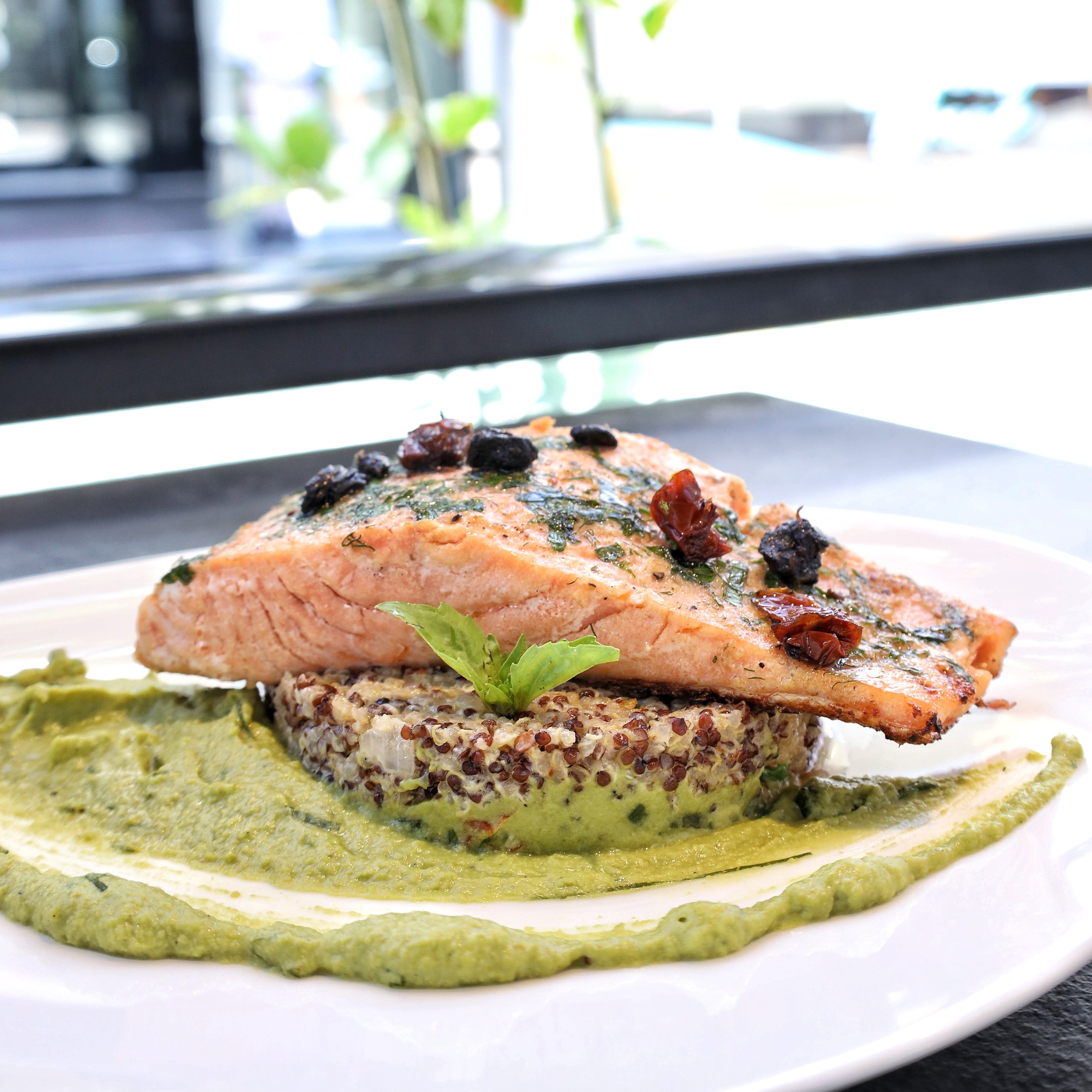SALMON PLATTER