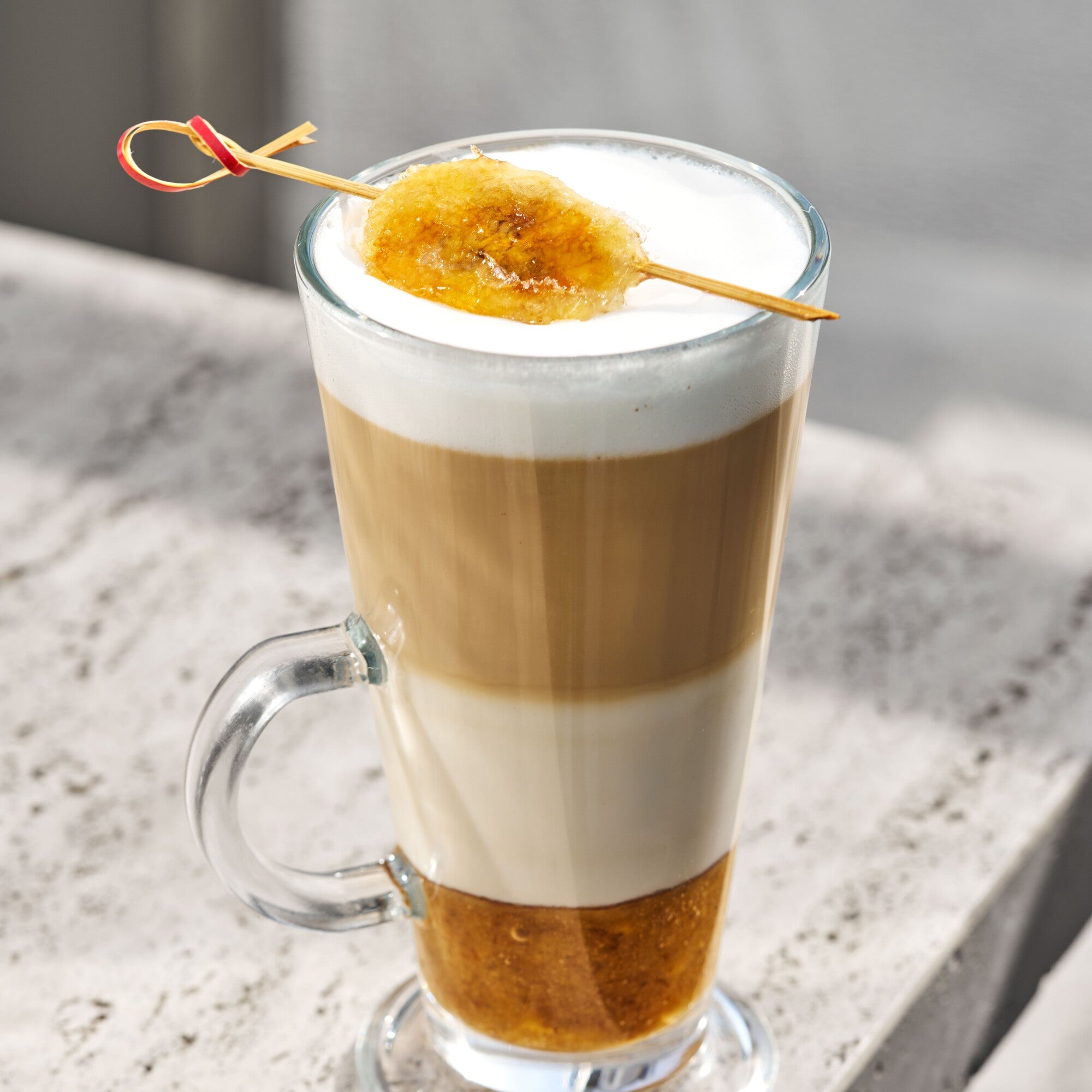 BANANA LATTE